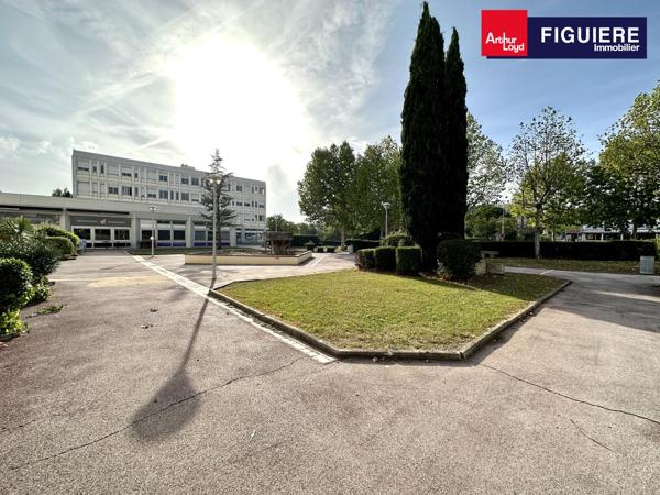 PETITE SURFACE DE BUREAUX A LOUER