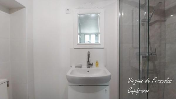 Saint-Maurice-A vendre appartement 2 pièces-Rénové-32 m2-Cave-Proche Bois de Vincennes-Bords de Marne-Ligne 8