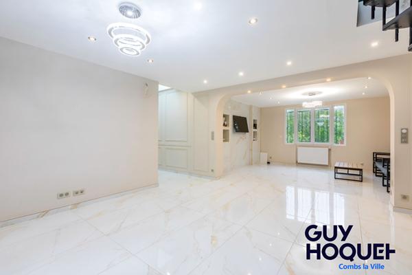 Vente : maison F5 à COMBS LA VILLE, 1250m² de terrain