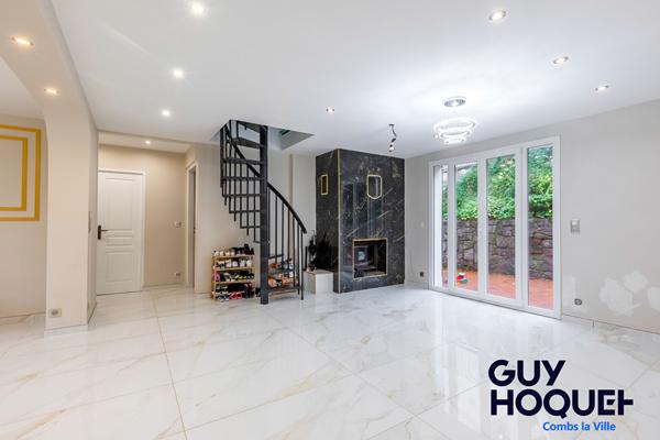 Vente : maison F5 à COMBS LA VILLE, 1250m² de terrain