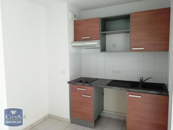 Appartement à louer 2 pièces 46.9m²