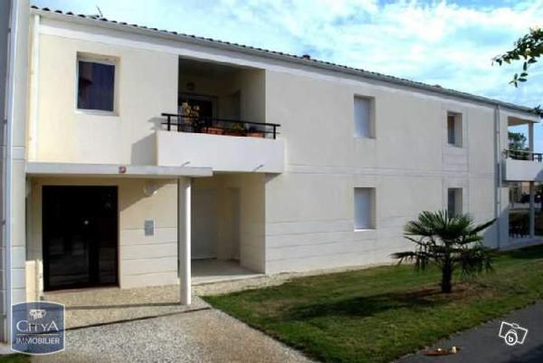 Appartement à louer 2 pièces 46.9m²