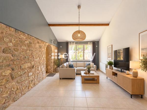 Maison
         6 pièces
        - 127 m² 214 900 €*