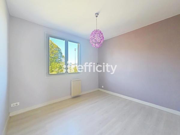 Maison
         6 pièces
        - 127 m² 214 900 €*