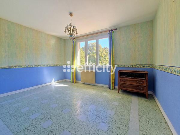 Maison
         6 pièces
        - 127 m² 214 900 €*