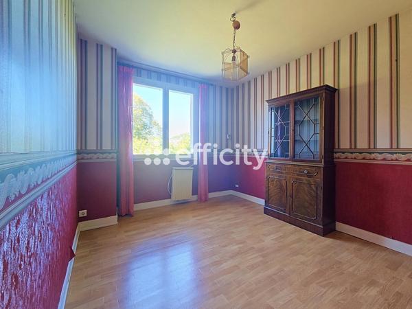 Maison
         6 pièces
        - 127 m² 214 900 €*