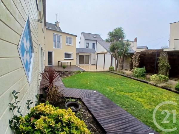 Maison à vendre  12 pièces - 480 m 2   YQUELON  - 50