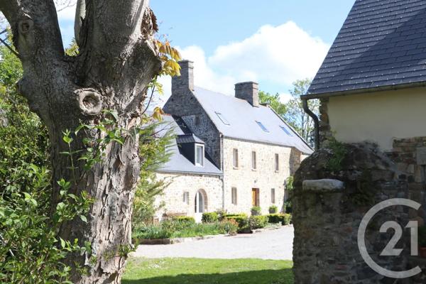 Maison à vendre  12 pièces - 480 m 2   YQUELON  - 50