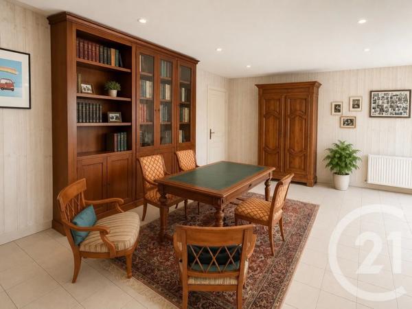 Maison à vendre  12 pièces - 480 m 2   YQUELON  - 50