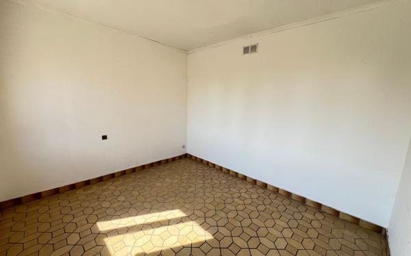 Maison à vendre    5 pièces •  Anguilcourt-le-Sart