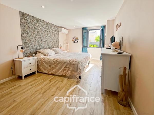 Maison à vendre 5 pièces LA GARDE (83), piscine, entièrement rénovée