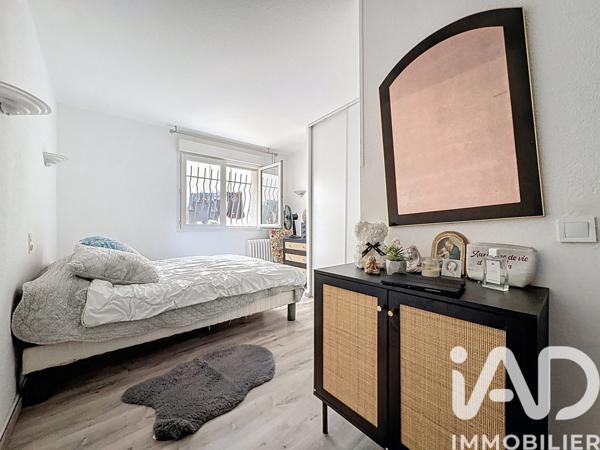 Immeuble à vendre 534 m² Sérignan