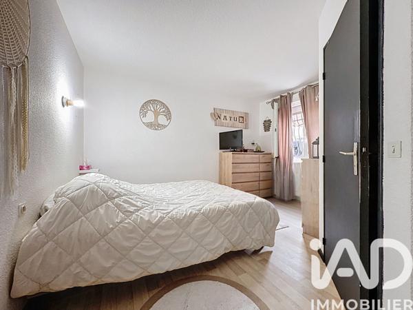 Immeuble à vendre 534 m² Sérignan