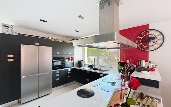 Maison à vendre    7 pièces • 170,38 m2 Creuzier-le-Vieux