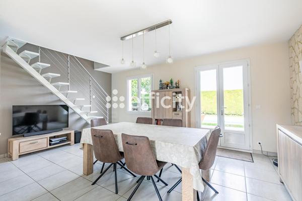 Maison 7 pièces - 133 m² Exclusivité efficity