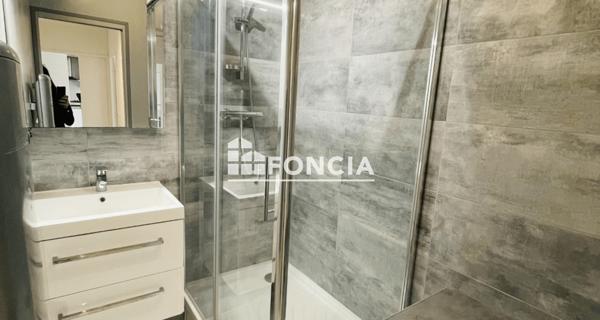 Location Appartement 2 pièces 53.17 m² - Viry-châtillon 91170