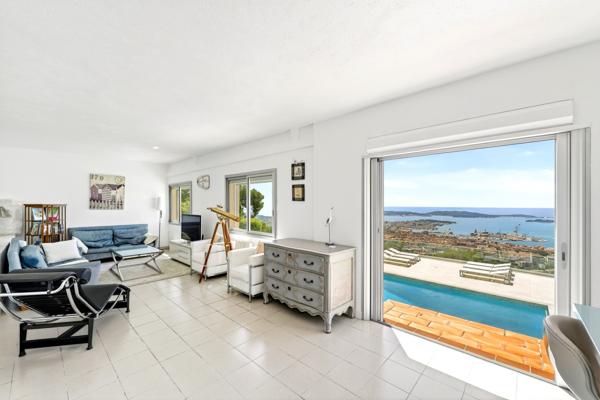 Vente Maison de luxe Toulon 10 Pièces 350 m²