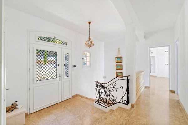 Vente Maison de luxe Toulon 10 Pièces 350 m²