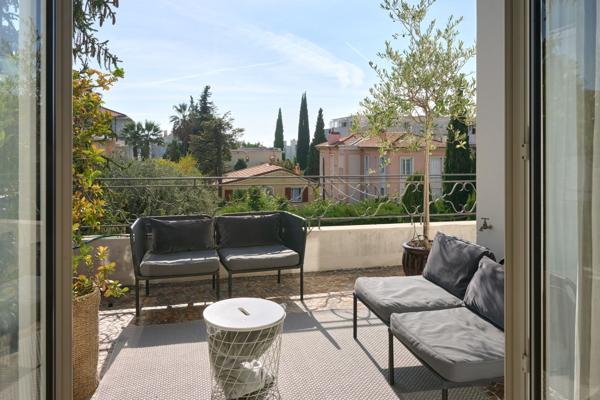 Vente Hôtel particulier Nice 10 Pièces 360 m²