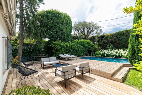 Vente Hôtel particulier Nice 10 Pièces 360 m²