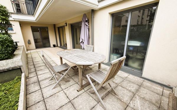 Appartement à vendre    5 pièces • 95,70 m2 Antony