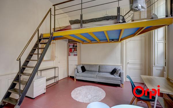 Appartement à vendre    1 pièce • 28,78 m2 Lyon 2