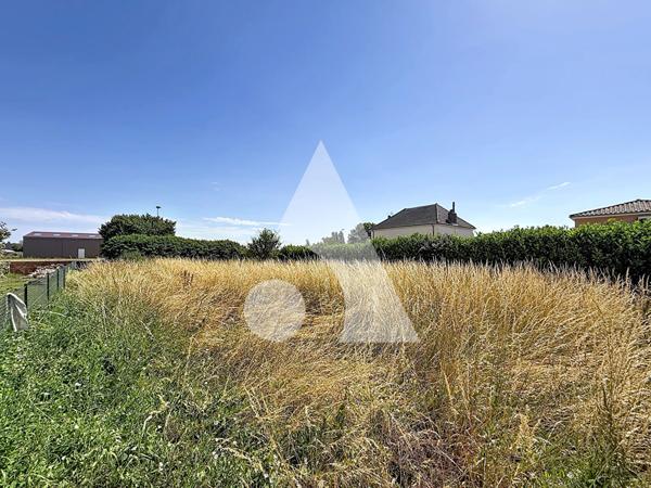 Terrain 677 m2