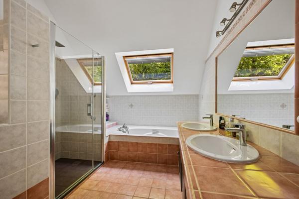 Vente Maison de luxe Gif-sur-Yvette 20 Pièces 8050 m²