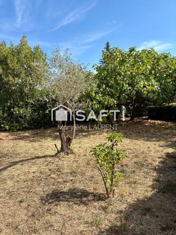 Joli terrain plat non viabilisé