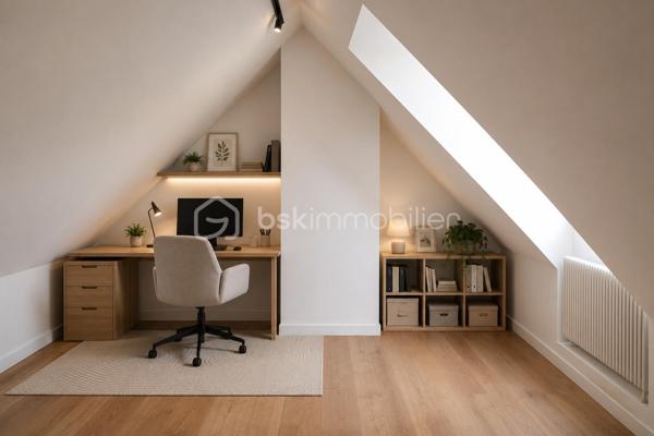 Coup de cœur à environ 1h heure de Paris & 2 km d’Auneau 
Laissez-vous séduire par cette magnifique demeure alliant le charme authentique de la pierre et du bois avec le confort moderne. Située dans un environnement paisible sans être isolée, cette propriété assez unique saura vous charmer par ses beaux volumes, sa luminosité et ses incroyables possibilités d'aménagement.
Au rez-de-chaussée :
•	Vie de plain-pied possible grâce à une chambre et une salle d'eau contemporaine avec douche à l'italienne (WC séparé avec lave-mains).
•	Vaste salon / séjour de 42 m² chaleureux et convivial, sublimé par une magnifique cheminée centrale.
•	Salle à manger ouverte sur une cuisine américaine entièrement équipée.
•	Espaces fonctionnels : deux entrées indépendantes, arrière-cuisine, cellier et buanderie.

À l'étage (servi par 2 escaliers opposés offrant une excellente circulation) :
•	3 belles chambres.
•	Un bureau (pouvant facilement faire office de 5ᵉ chambre).
•	Une salle de bain avec baignoire et un WC séparé.

Dépendances & Potentiel d'agrandissement
Un atout exceptionnel pour vos projets personnels ou professionnels (gîte, chambre d'hôtes, atelier, télétravail) :
•	Dépendance 1 (46 m²) : idéal pour du stockage, un atelier ou un garage, avec accès direct à une cave de 15 m².
•	Dépendance 2 (47 m² au sol avec étage complet) : un potentiel remarquable pour créer une surface habitable supplémentaire (maison d'amis, gîte, espace indépendant).

Équipements & Confort moderne
•	Isolation & Chauffage : huisseries PVC double vitrage, chauffage central au gaz de ville avec chaudière récente à condensation.
•	Connectivité & Réseaux : raccordée à la fibre optique et au tout-à-l'égout.
•	Sécurité & Accès : portail motorisé en aluminium avec visiophone à l'entrée.

Les Extérieurs
•	Cour et terrasse accueillante en béton lavé.
•	Grand jardin piscinable arboré et verdoyant
•	Seconde terrasse ombragée, idéale pour profiter des beaux jours.

L'Avis du professionnel
Un bien rare alliant authenticité et prestations modernes. Parfaitement adapté pour une famille, pour concilier vie professionnelle et personnelle, ou comme résidence secondaire d'exception à seulement 2 km d'Auneau, 2,5 km de la gare SNCF et 1 heure environ de Paris.
Une visite s'impose pour découvrir tout le potentiel de ce bien assez exceptionnel !