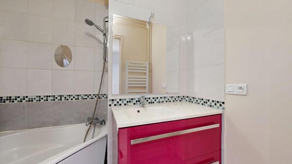 ROSNY-SOUS-BOIS Appartement 2 pièces 54m2