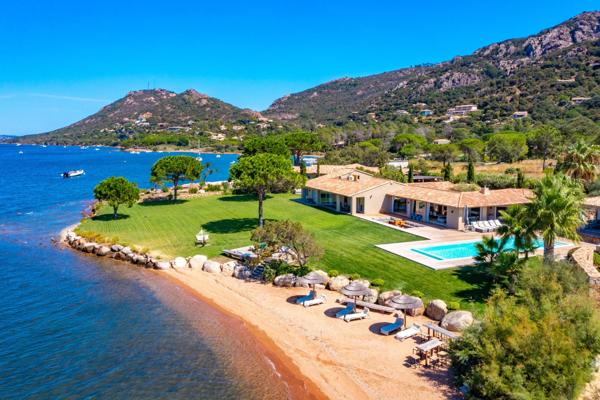 Vente Villa de luxe Porto-Vecchio 8 Pièces 350 m²