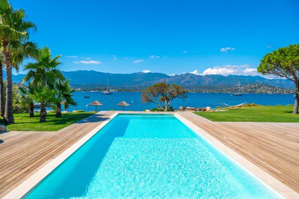 Vente Villa de luxe Porto-Vecchio 8 Pièces 350 m²