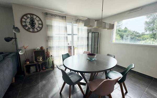 Maison à vendre    6 pièces •  Saint-Renan