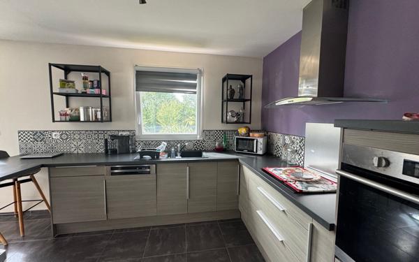 Maison à vendre    6 pièces •  Saint-Renan