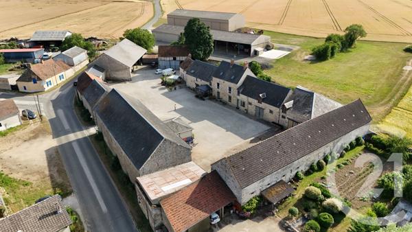 Maison à vendre  9 pièces - 448 m2 DOURDAN - 91