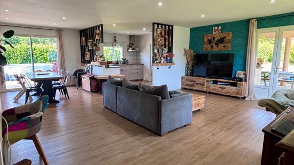 Maison familiale de plain pied de 121 m²