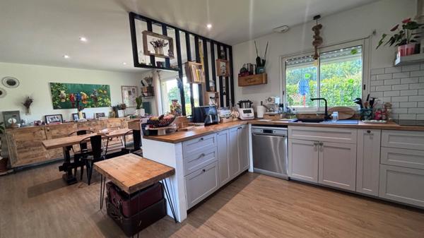 Maison familiale de plain pied de 121 m²