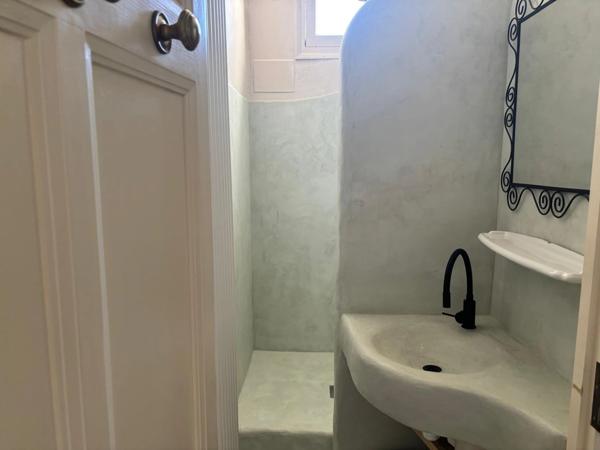 Maison à vendre 6 pièces, piscine, garage.