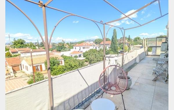 Vente Appartement P4 rénové(e) Marseille 12ème   