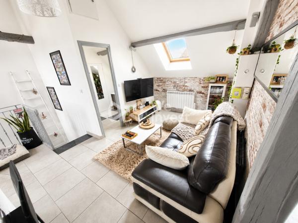 APPARTEMENT 2 CH CHARME