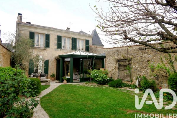 Maison à vendre 4 pièces 123 m² Poitiers