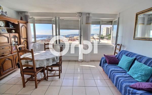 Appartement à vendre    3 pièces • 54,27 m2 Marseille 15