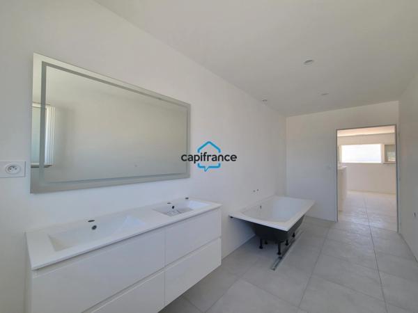 A VENDRE - Maison - 156m² - T6 - 4 chambres - Garage - Terrasse, jardin et piscine - CESSENON-SUR-ORB (34)