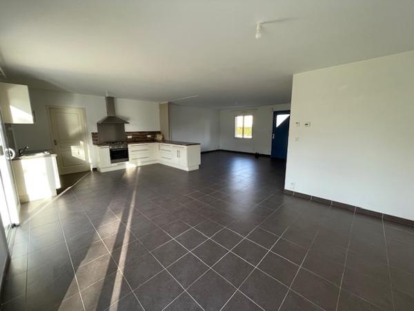 La Meignanne (49770) PLAIN PIED 3 CHAMBRES avec combles aménageables, sur 620m² de terrain clos