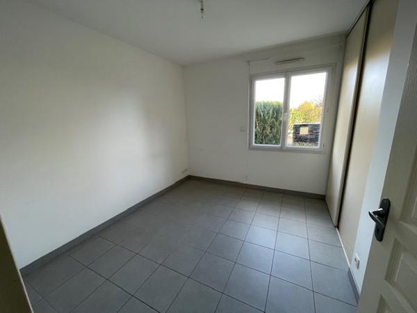 La Meignanne (49770) PLAIN PIED 3 CHAMBRES avec combles aménageables, sur 620m² de terrain clos