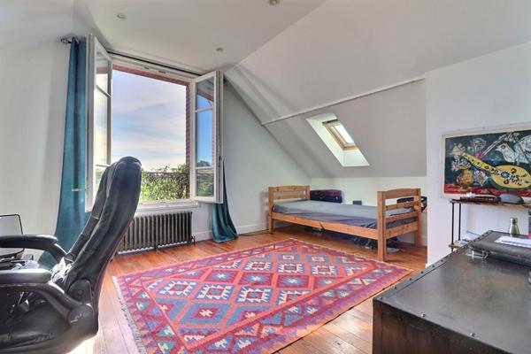 Maison MEULIERE Saint Leu La Foret 6 pièce(s) 120 m2