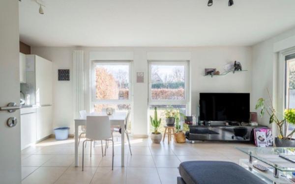Appartement à vendre    2 pièces • 49 m2 Truchtersheim