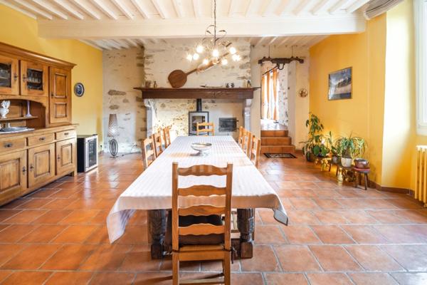 Superbe corps de ferme de 555 m²/habitables