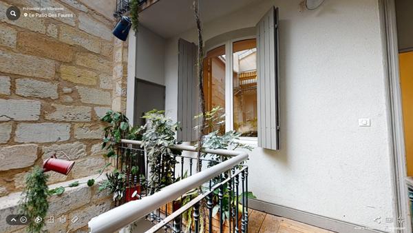 T2+ Cosy rénové, Immeuble Pierre BORDEAUX ST MICHEL